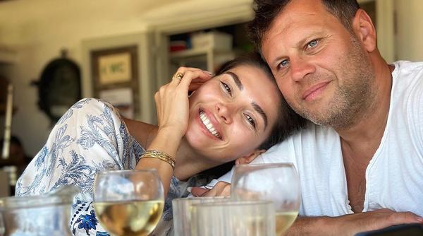 cum au grija alina puscas si sotul de casnicia lor ne facem timp doar pentru noi cateva ore inchisi in cum au grija alina puscas si sotul sau de casnicia lor ne facem timp doar pentru noi cateva o