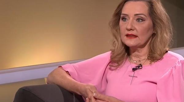 elena lasconi data de gol de limbajul corpului analiza comunicarii nonverbale cand a spus ca a votat da la referendumul pentru familie video