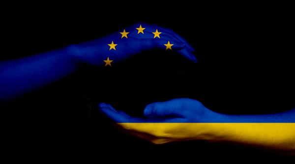 ue propune inceperea discutiilor de aderare cu ucraina tara in conflict a facut progrese importante in reformare sa