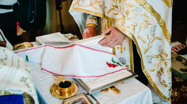 calendar crestin ortodox sarbatoare 9 noiembrie sfantul vindecator de cancer