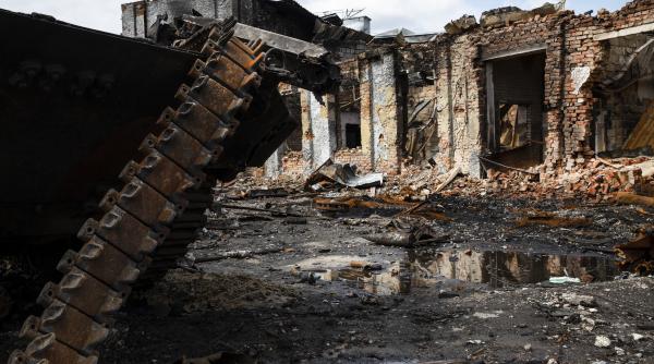 noua morti intr un atac american asupra obiectiv pro iranian din estul siriei