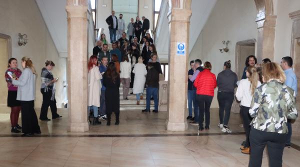 protest spontan la consiliul concurentei ce au aflat angajatii cu stupoare se afla acum pe masa guvernului dupa 15 ani de scadere reala a salariilor