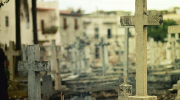 viceprimarul pnl al brasovului mutat la cimitire printr un mail chiar de ziua sa