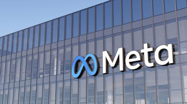 fara reclame pe instagram si pe facebook cat costa un abonament lunar