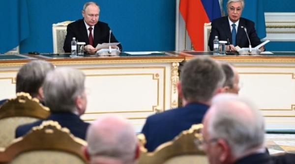 imaginile zilei cu putin lavrov si peskov sfidati de presedintele din kazahstan tokayev nu a mai vorbit in rusa ca de obicei ci in kazaha video