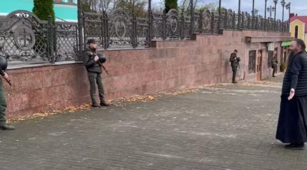 manastirea banceni a fost inconjurata de fortele de securitate din ucraina sbu video