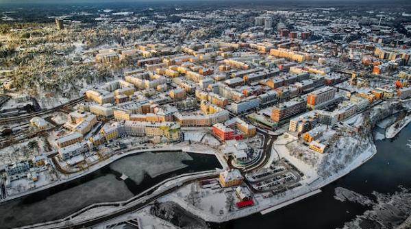 atentionare pentru romanii care merg in suedia a fost reintrodus controlul la granita