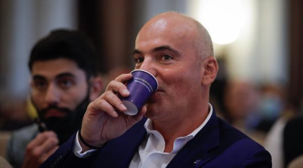 majorarea pensiilor cu 40prc rares bogdan o sarabanda a declaratiilor populiste fara acoperire