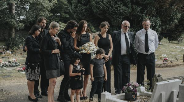 cat costa o inmormantare in romania in 2023 un sicriu din otel poate ajunge pana la 8 000 de lei