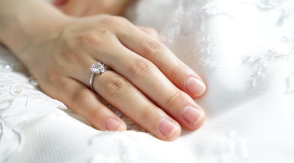 logodnica lui jeff bezos lauren sanchez povesteste despre modul in care a avut loc cererea in casatorie cand am vazut inelul am lesinat putin