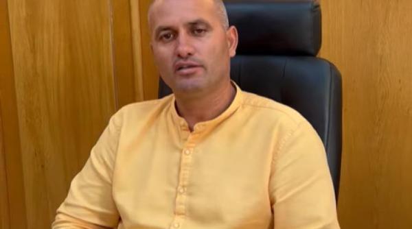 primarul florin petre din crevedia si a marit salariul