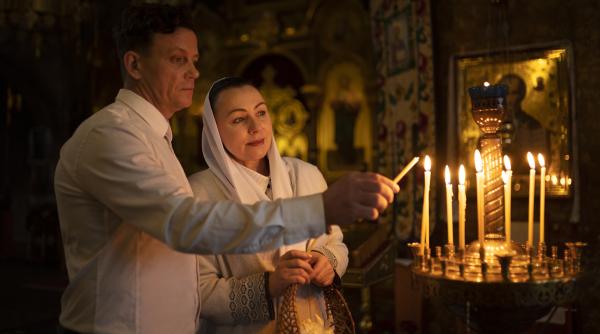 calendar crestin ortodox sarbatoare 15 noiembrie 2023