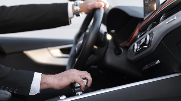 daniel fenechiu cum se poate rezolva problema circulatiei in bucuresti chirieac nu e de acord inseamna sa ii interzici dreptul la munca video