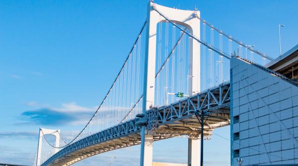 vehicul explodat pe podul dintre sua si canada la cascada niagara toate punctele de frontiera au fost inchise