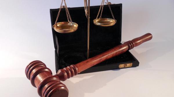 judecatorii din dosarul retrocedarilor de paduri se intorc la serviciu dupa ce fapta s a prescris ordog primeste si 1 milion de euro drepturi salariale restante