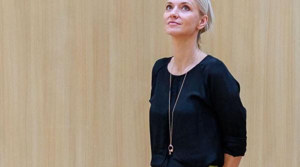 alina gorghiu ministra justitiei si a marit familia iata l pe mario foto