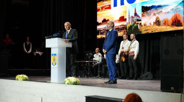 cantece folclorice si dansuri populare cum s a simtit ziua nationala in cipru video