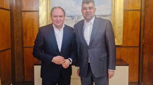 primarul din chisinau fotografie cu marcel ciolacu de ziua nationala a romaniei mesajul lui ion ceban de 1 decembrie