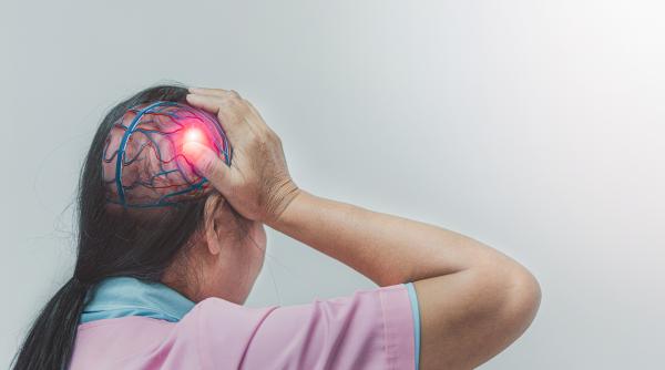 obiceiul banal care duce la avc vlad ciurea este adevarat creste tensiunea poate sa apara accident vascular ischemic sau hemoragic tranzitor sau definitiv