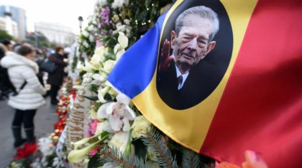 sase ani fara regele mihai iarta ne majestate rege bun poarta ne coroana si acolo printre sfinti si mai da ne un semn sa stim ca suntem bine atat cat putem fara tine