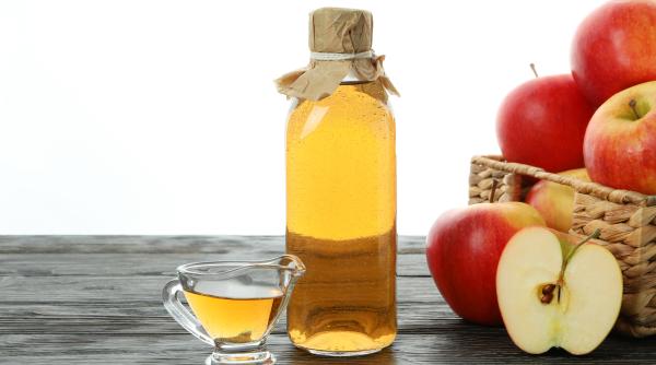 bea doua lingurite de otet de mere pe zi si vei fi surprins de rezultate