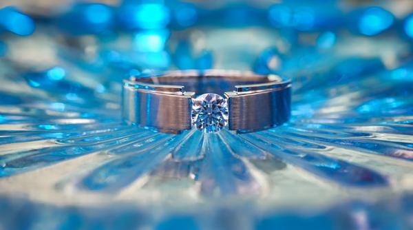 g7 interzice direct importul de diamante rusesti incepand cu 1 ianuarie 2024