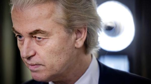 posibil blocaj al olandei la schengen partidele de dreapta negocieri pentru un guvern cu geert wilders politicianul anti ue care a castigat alegerile