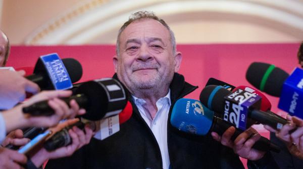 dumitru trebuia sa fiu atent dumitru buzatu directive din arest pentru a si salva pielea lasa ca rezolv eu de la distanta daca reusesc sa mergem pana in ecuador