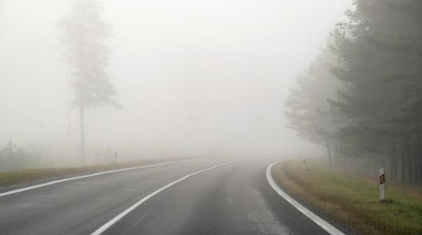 anm alerta meteo de ceata densa si polei in 13 judete duminica dimineata