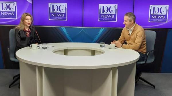 despre manuscrise si carti vechi in premiera la de ce citim