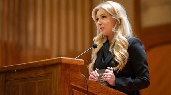 revelatia care a schimbat o pe cristina herea omul anului 2023 creeaza viata atunci cand tu crezi ca lumea s a sfarsit