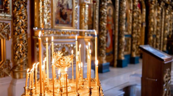 calendar crestin ortodox sarbatoare3 ianuarie 2024