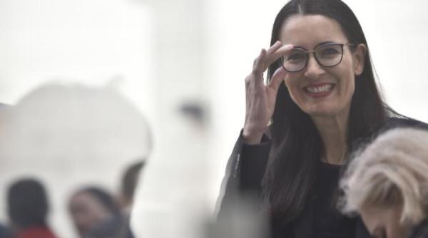 clotilde armand isi face bilantul realizarilor reactie din pnl daniel ciungu primarul 0 0015prc