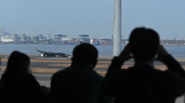 pilotul osiceanu observatii cheie privind avioanele care s au ciocnit pe aeroportul din tokyo atentie la cateva aspecte te pot salva intr o situatie de risc