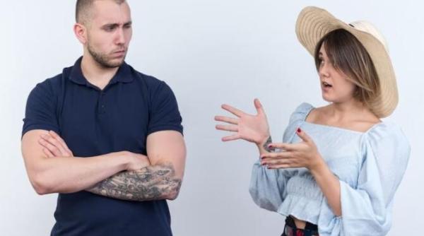 injuraturile devin tot mai acceptabile sustin academicienii britanici construiesc legaturi sociale mai mult decat insulta