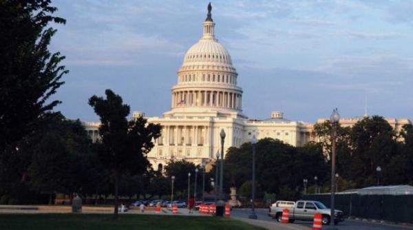 suspecti arestati la exact trei ani de la asaltul asupra capitoliului in sua