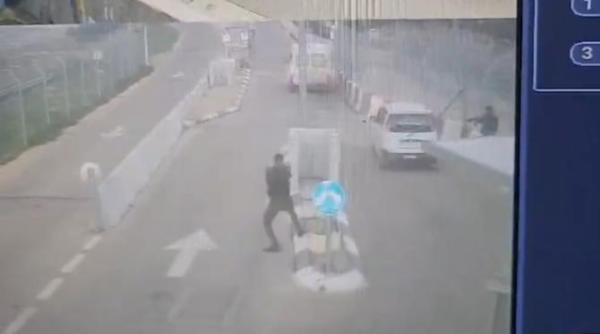 accident tragic in cisiordania politia israeliana a omorat o fetita de 3 ani in timp ce tragea asupra unui vehicul la post de control video