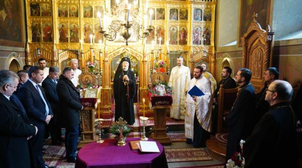 moment aniversar in arhiepiscopia targovistei