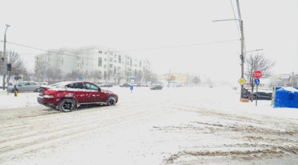 atentie soferi se circula in conditii de iarna pe mai multe drumuri din 12 judete infotrafic