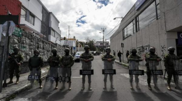 ce se intampla in ecuador stare de urgenta explozii si bande criminale reuters
