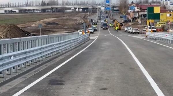 pasajul peste a0 scandalizeaza locuitorii din comuna berceni nu sunt trotuare nu e iluminat si se termina intr o scoala careia i a desfiintat trecerea de pietoni