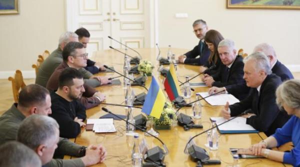 zelenski avertisment din lituania ezitarea occidentala il ajuta pe putin