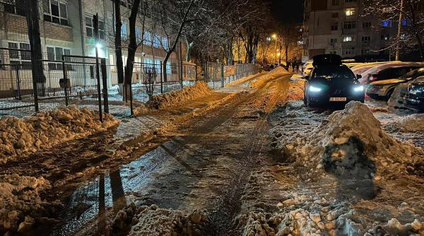 cand copiii escaladeaza munti de zapada spre scoala iar chirica spune ca nu e dumnezeu pui mana pe lopata gestul impresionant al unui tata din iasi foto