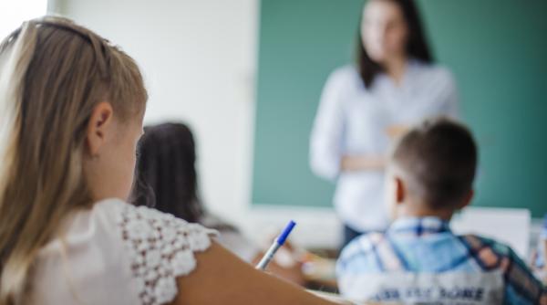 ministrul educatiei romania sta mai bine decat multe alte state europene la capitolul incadrare in munca