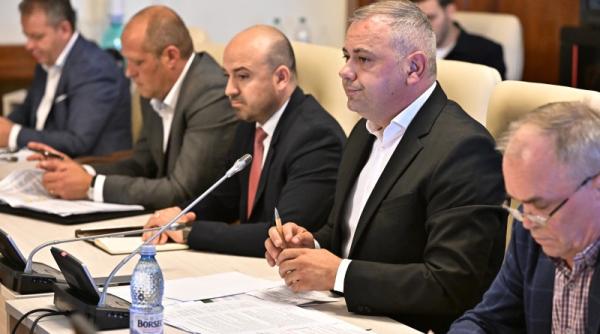 replica lui florin barbu pentru rares bogdan ar trebui sa citeasca documentele din consiliile de ministri si sa faca lobby pe langa institutiile europene