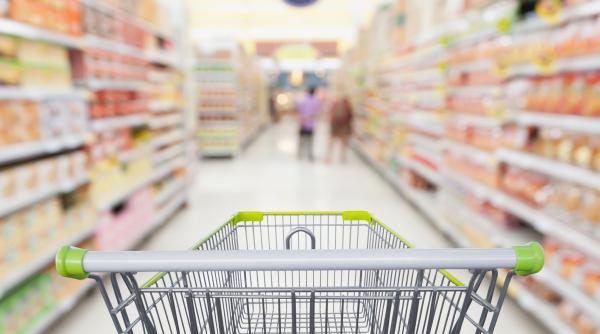 am ajuns sa avem cea mai scumpa carne de porc din ue economist a decimat fermele romanesti cum am ajuns aici