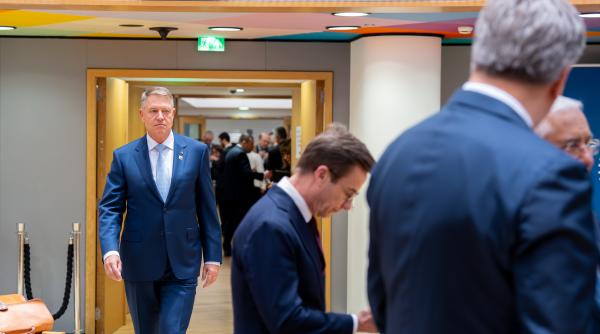 de ce nu mai este sustinut iohannis de cei care i au adus doua mandate bulai liberalii au o sansa uriasa sunt niste interese mari acolo