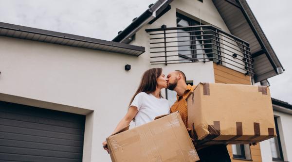 intr un orals din europa casele se vand cu doar 13 eurocenti