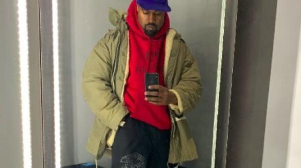 kanye west are placute de titan pentru dantura cat a costat