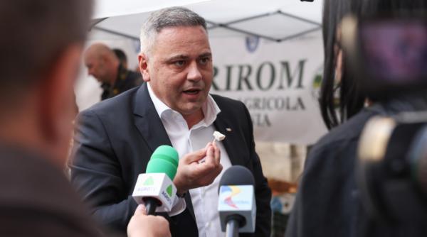 ministrul agriculturii ii cheama pe fermierii care protesteaza la afumati la noi discutii